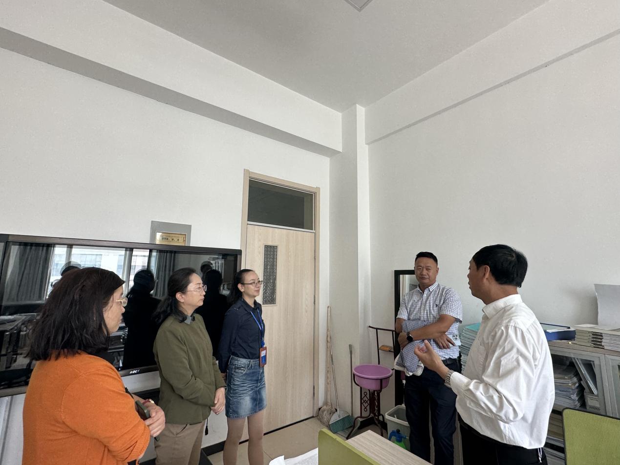 20c3564020c67f3cd04a4ebda2a8135